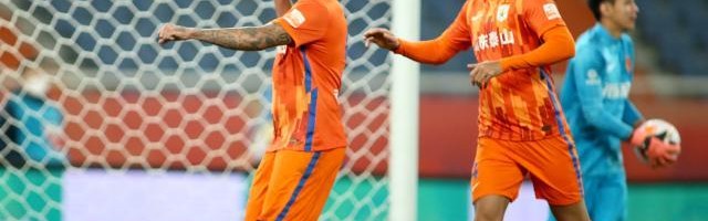 博鱼体育-【中超】克雷桑陈蒲吴兴涵5分钟3球 泰山4比0河北